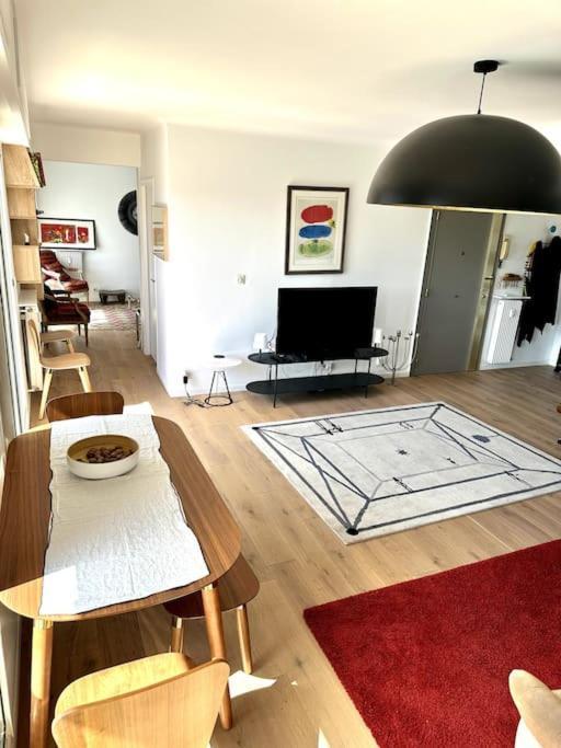 Appartamento Mirabeau - De Luxe De 100m2 Avec Terrasse